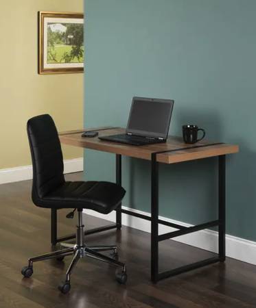 Modern Metal O-Frame Computer Desk - Great Condition! - $20 1
