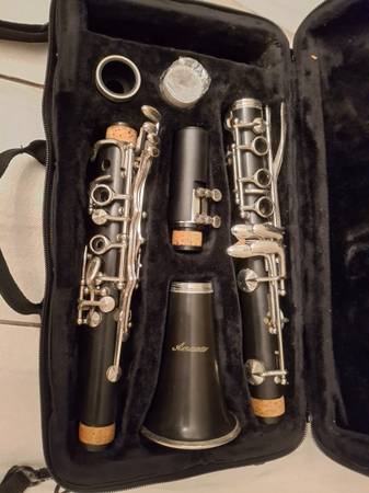 Anaxa OPEN-HOLE KEY Band Clarinet W/Case/Reeds Pads+Springs EXC 1