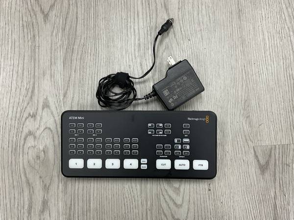Atem Mini 1