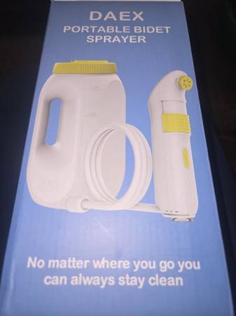 Portable bidet sprayer 1