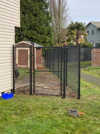 Cedar Fence Installation in Gresham 35.00 a foot Installed 1