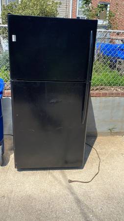 Refrigerator for scrap 1