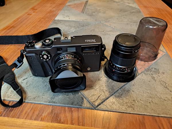 Hasselblad X Pan panoramic camera 1