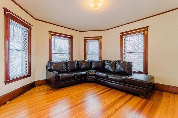 $2,500 / 2br - Apartamento en alquiler en Roslindale (Roslindale)63863135532419121