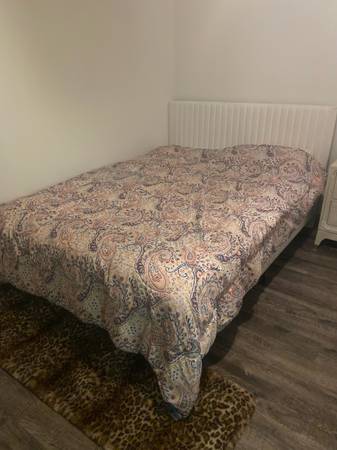 Queen bed frame 1