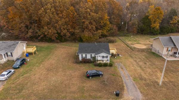 150 Ray Hooten Road 1