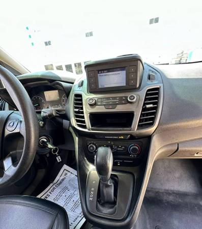 2019 Ford Transit Connect - Photo 11