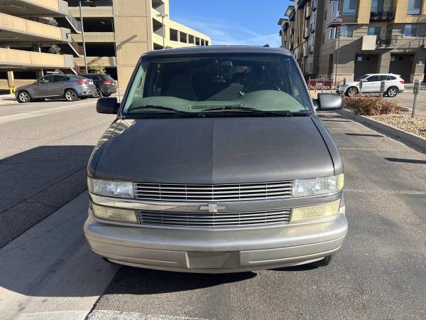 Furgoneta Mini Chevrolet Chevy Astro Base AWD de 3 puertas 2003 - $8,995 (+ Pammi Motors)63619824999811122
