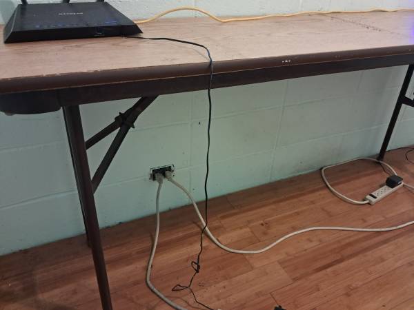 2 Free Foldable Desk Tables 1