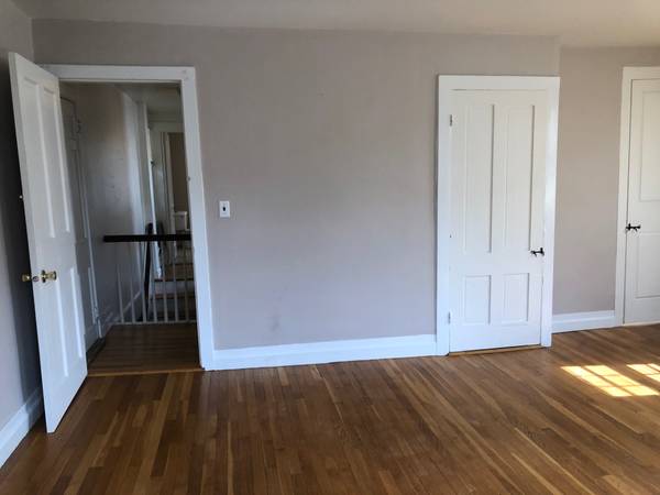 $1,600 / 1br - 700ft2 - 1 Bedroom Apartmebt Includes Utilities (Milford)63932188985091121