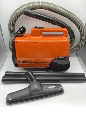 Vacuum - Eureka Mighty Mite 2.0 1