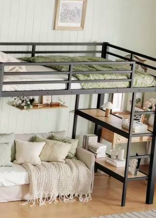 Loft bed 1