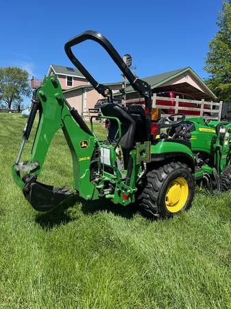 John Deere Tractor 1