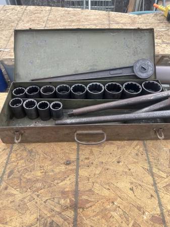 TRUTH 3/4" Drive Socket Set 1