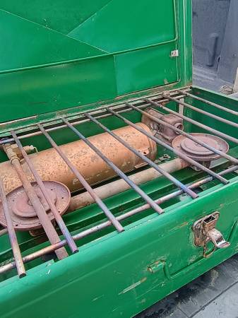 Coleman 413d stove 1