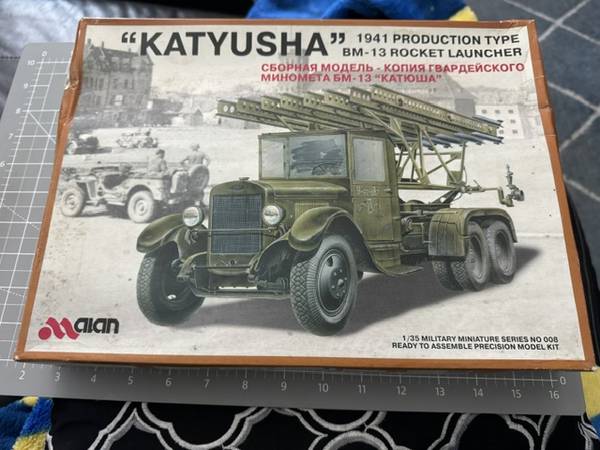 Alan 1/35 Scale Katyusha 1941 BM-13 Rocket Launcher Model Kit #008 Ope 1
