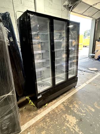 Commercial Refrigerator 1