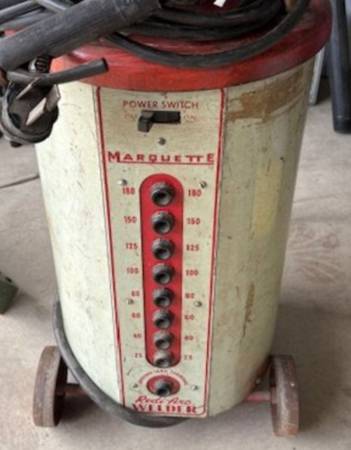 R2D2 welder 1
