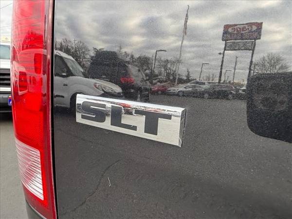 2017 RAM SLT 4x2 Quad - Photo 5