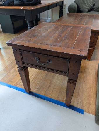 Free end table 1