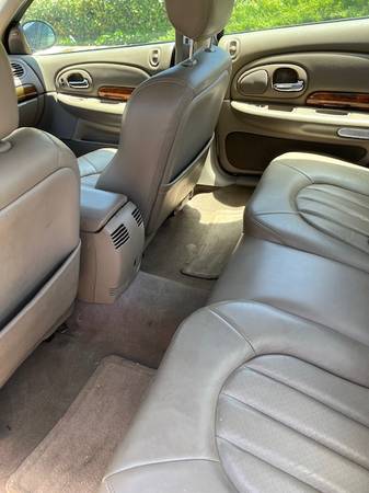 2001 Chrysler LHS no funciona, solo 60 mil millas originales - $900 (campbell)63469607791235121