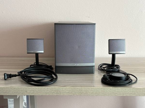 Bose Companion 3 Series II Multimedia Speaker System Complete