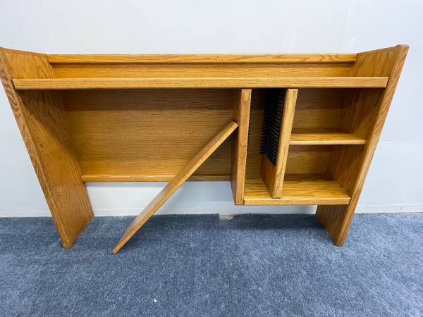 Desktop shelf 1