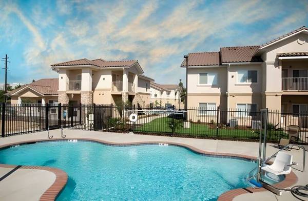 Efficient Appliances, Resident Rewards, Clubhouse 1