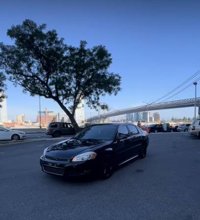 12 Chevy impala - $1,300 (Parkslope)63614236423811124