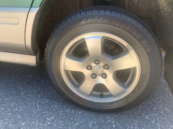 1999 Forrester Subaru AWD - $2,95063624422700291124
