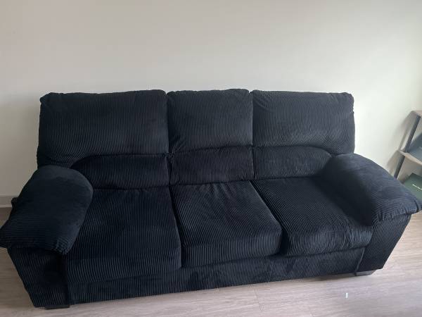 Couch/loveseat set 1
