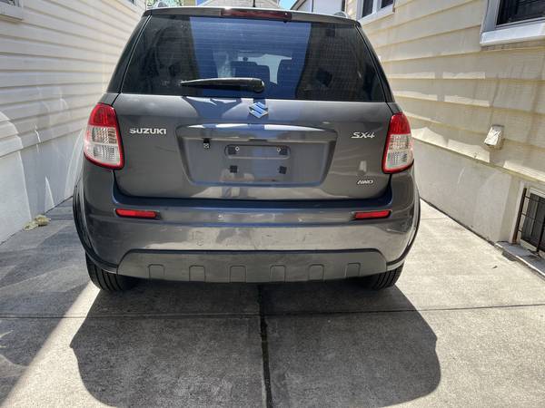 2012 SUZUKI SX4 AWD 4D HATCHBACK CROSSOVER - $2,400 (Elmhurst)63654724608769121