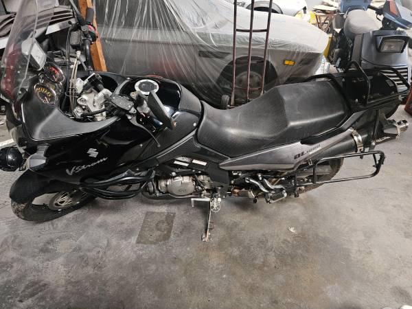 2007 Suzuki V-strom DL 1000cc motorcycle
