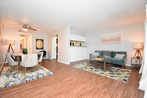 Ceiling Fans, Heating, Framed Mirrors 1