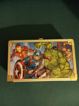 Marvel comics metal storage box 1