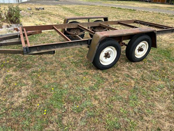 Flat bed trailer 1