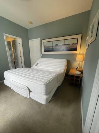 Adjustable Bed Queen with Massage - Electropedic 1