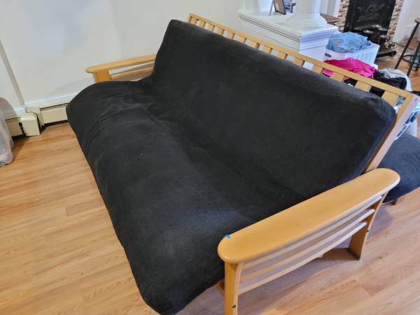 Large and small futon 1