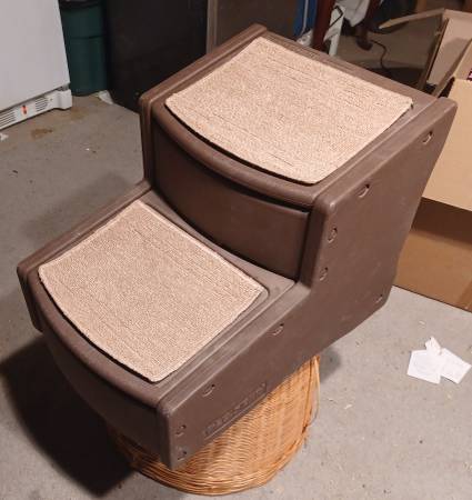 pet steps 1