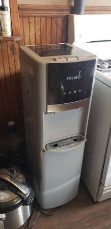 Primo hot and cold water dispenser 1
