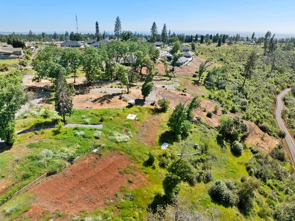 $55,000 / 47916ft2 - ¡Precio reducido! Amplio terreno de más de una acre en este tranquilo callejón sin salida (5585 Honey View, Paradise, CA)63972103121154123