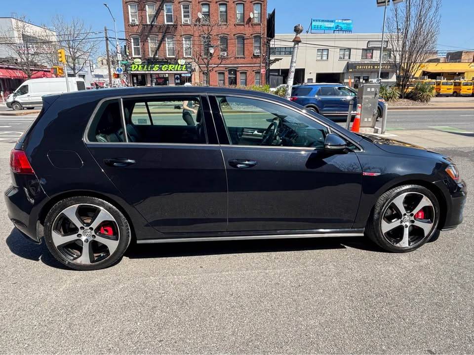 2017 Volkswagen Golf GTI Autobahn 4-Door, 53k miles, Blk/blk