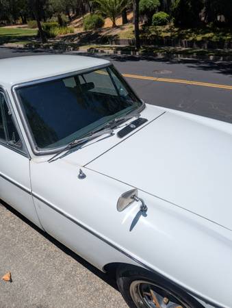 1971 MGB GT - $5,800 (Windsor)63654701384705120
