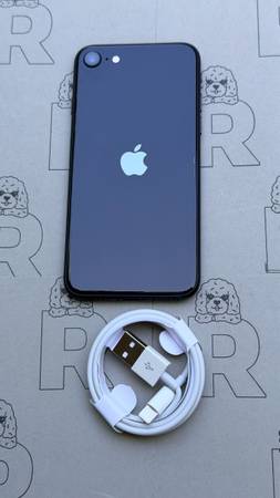 IPhone SE 3rd Generation 2022 64g Factory unlocked 1