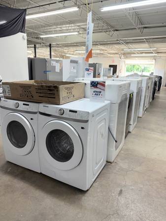 FRONT LOAD WASEHR AND DRYER 1