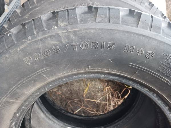 Interurban 205/70R15 M & S 1