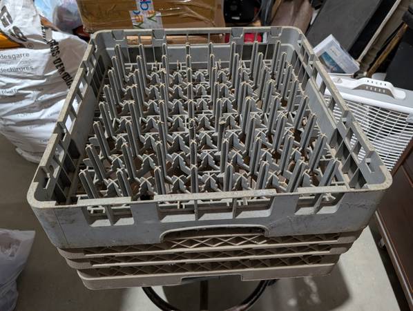 2 Commercial Restaurant Dishwasher Trays Racks19" x 19" x 4" & 7" tall 1