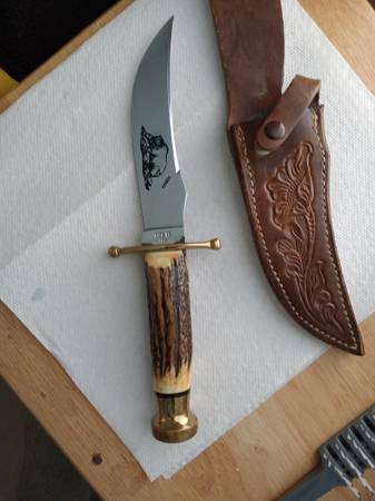 1960's Case "Kodiak" stamped "Hand Made,with ✨ on the guard. 1
