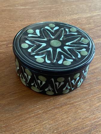 HAK Herman Kohler Denmark Covered Art Pottery Box 1