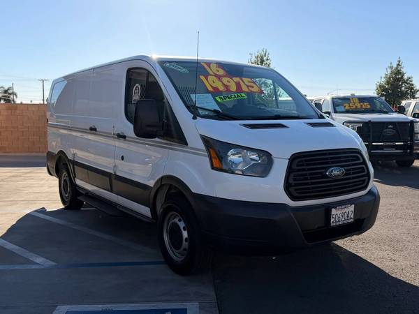 2016 Ford TRANSIT 250 - Photo 6